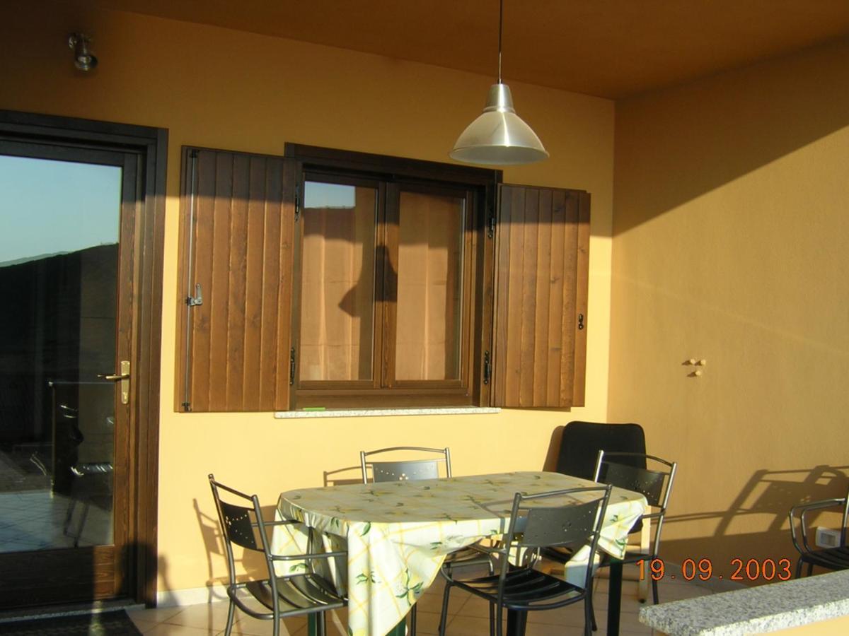 Porto Alabe Sardegna.... A Due Passi Dal Mare Apartment Tresnuraghes Bagian luar foto