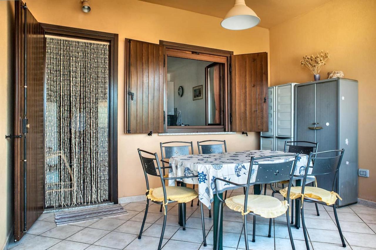 Porto Alabe Sardegna.... A Due Passi Dal Mare Apartment Tresnuraghes Bagian luar foto