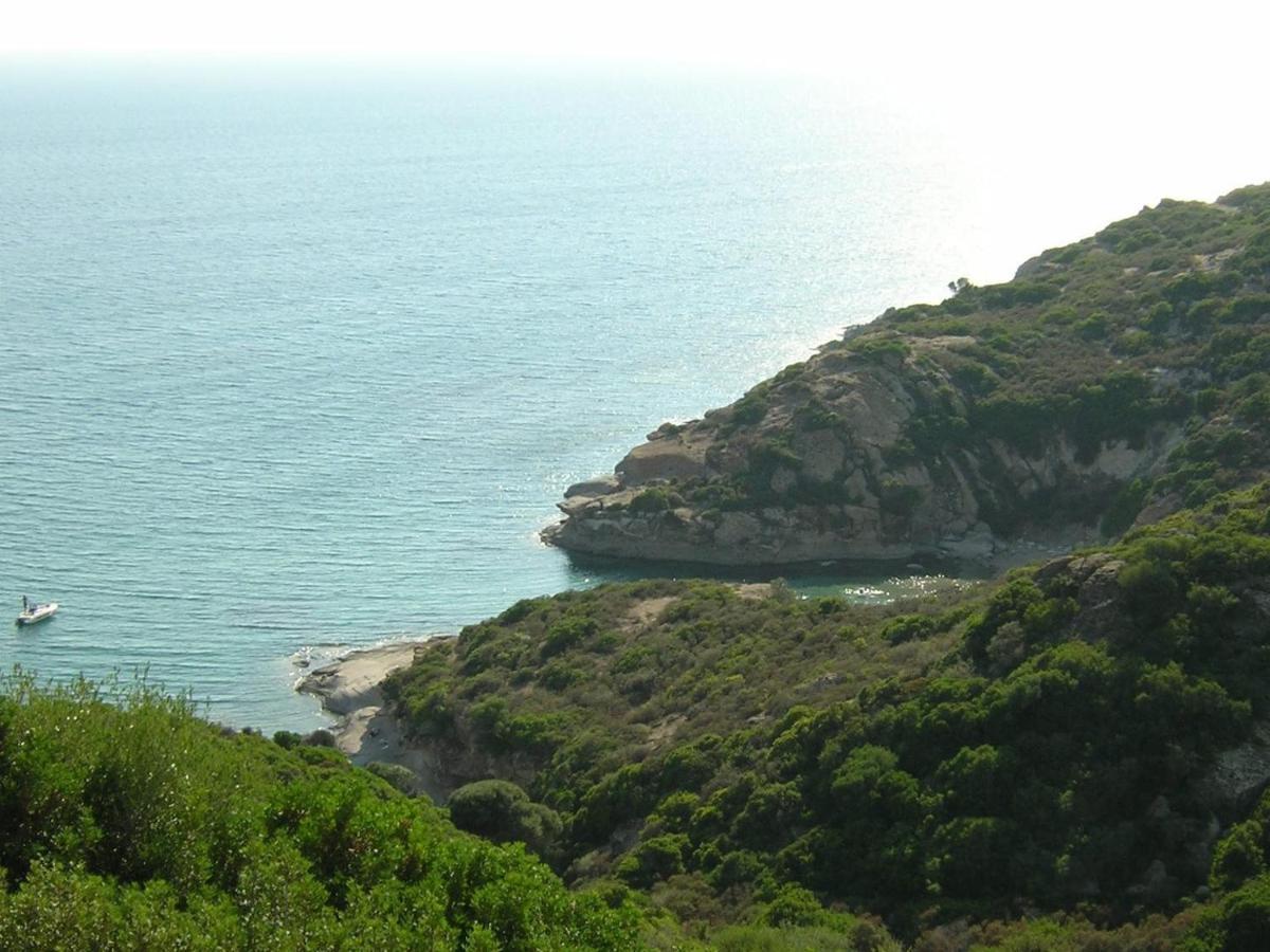 Porto Alabe Sardegna.... A Due Passi Dal Mare Apartment Tresnuraghes Bagian luar foto