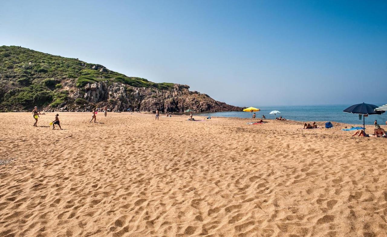 Porto Alabe Sardegna.... A Due Passi Dal Mare Apartment Tresnuraghes Bagian luar foto